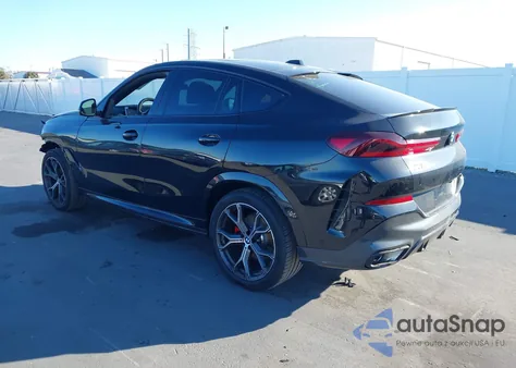 2026 BMW X6 xDrive40I z USA, uszkodzony, nr VIN 5UX33EX01T9303813